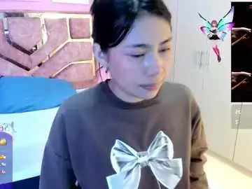 Chaturbate Live Sex Cam of licky_lov