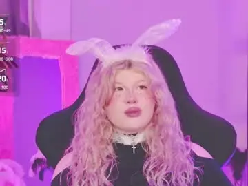 Chaturbate Live Sex Cam of lilithnelson