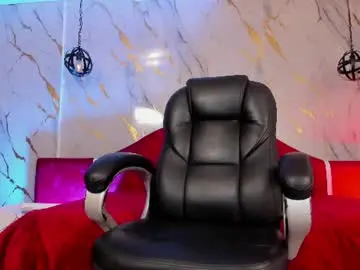 Chaturbate Free Porn Cam of naugthy_brunette_