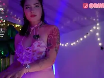 Chaturbate Free Porn Cam of sonnie_mami