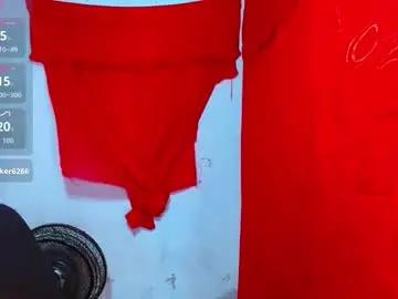 Chaturbate Live Sex Cam of squirt_dirty_anal