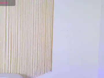 Chaturbate Live Porn of zara_lae