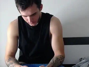 Chaturbate Live Sex Cam of carter_reos