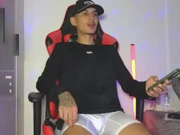 Chaturbate Live Porn of jack_damxx