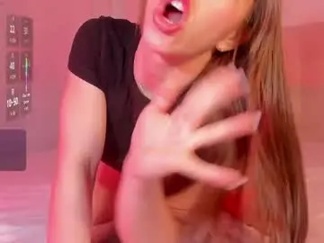 Chaturbate Watch Live Sex Cams of miia_rose12