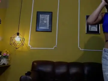 Chaturbate Live Sex Cam of americamillan_ds