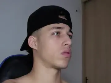 Chaturbate Watch Live Sex Cams of orionblaze69_