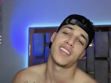 Chaturbate Live Sex of orionblaze69_