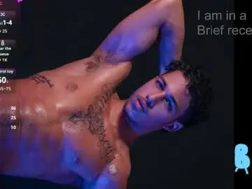 Chaturbate Adult Webcam of orionblaze69_