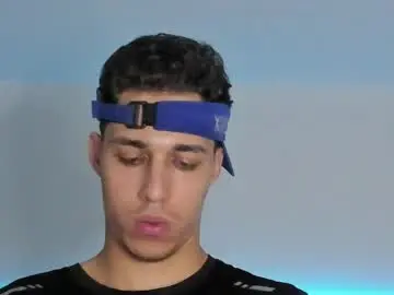 Chaturbate Live Sex Cam of orionblaze69_