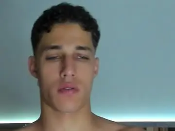 Chaturbate Best live sex cam show of orionblaze69_