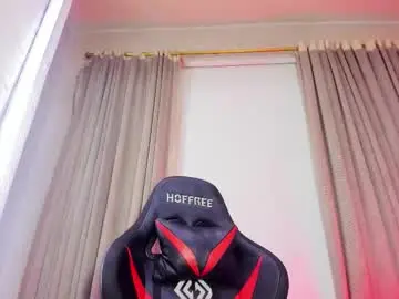 Chaturbate Best live sex cam show of aleja_hill