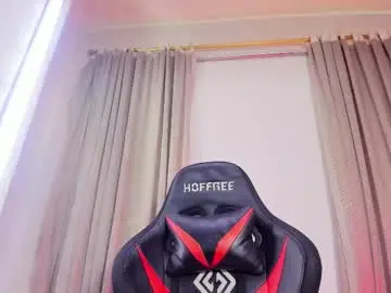 Chaturbate Free Porn Cam of aleja_hill