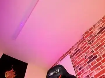 Chaturbate Sex Cam of aleja_hill