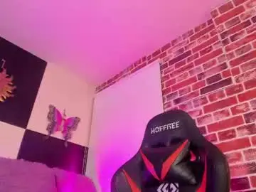 Chaturbate Best live sex cam show of aleja_hill