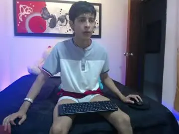 Chaturbate Adult Video Chat of andrescoll25