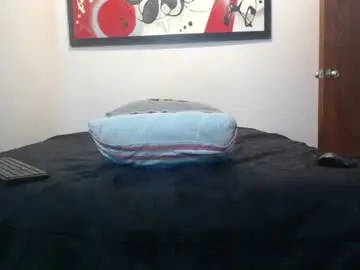 Chaturbate Live Sex Cam of andrescoll25