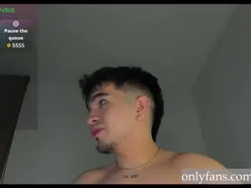 Chaturbate Live Sex Cam of cmzo_