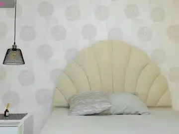 Chaturbate Free Live Porn of melinamartins