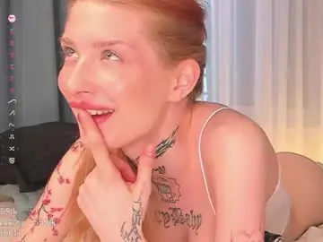 Chaturbate Watch Live Sex Cams of ellyrockstar