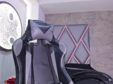 Chaturbate Best Webcam of emily_queen03