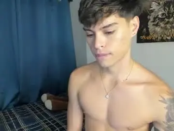 Chaturbate Live Sex Cam of jeeanpii01