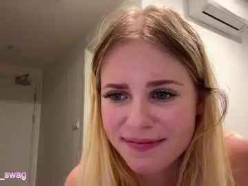 Chaturbate Best live sex cam show of laraineprada