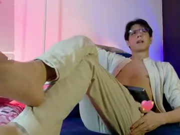 Chaturbate Best live sex cam show of lui_x_dust