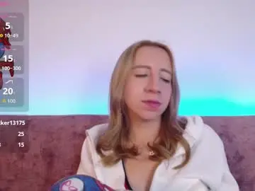 Chaturbate Live Porn of miiaa_doll