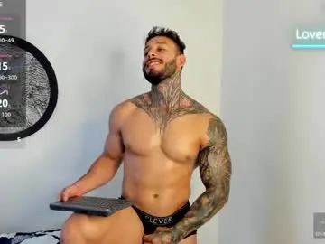 Chaturbate Best live sex cam show of mike_belle
