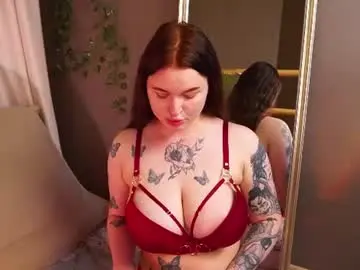 Chaturbate Free Live Porn of naomi_hotterr