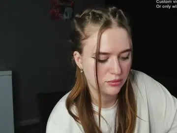 Chaturbate Watch Live Sex Cams of robert_lisa