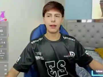 Chaturbate Watch Live Sex Cams of brent18_