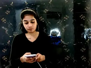 Chaturbate Free Live Porn of cherryindian692