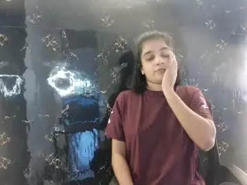 Chaturbate Nude Webcam of cherryindian692