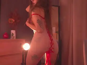 Chaturbate Live Sex Cam of deeptalkss_