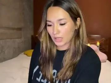 Chaturbate Live Sex Cam of immahawaii