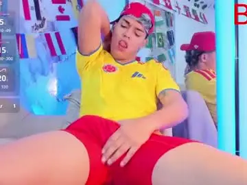 Chaturbate Live Sex Cam of max_dixon7