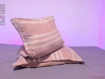 Chaturbate Sex Cam of mia_xxx__