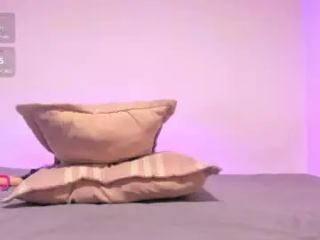 Chaturbate Watch Live Sex Cams of mia_xxx__