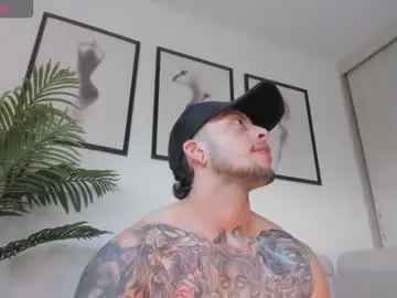 Chaturbate Nude Webcam of _marcus1