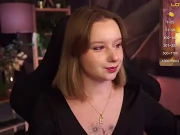 Chaturbate Live Sex of red_queeen