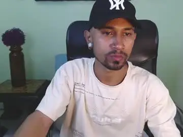 Chaturbate Live Sex Cam of richardwithe_