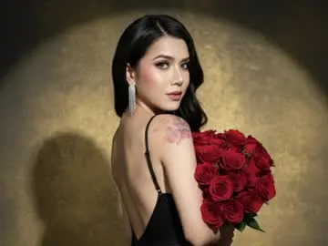 Chaturbate Live Sex Cam of sabrinalocsin