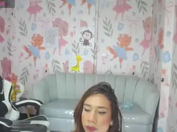 Chaturbate Live Sex of evy_lux_v