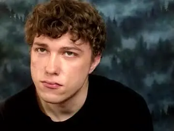 Chaturbate Live Sex Cam of markshot_