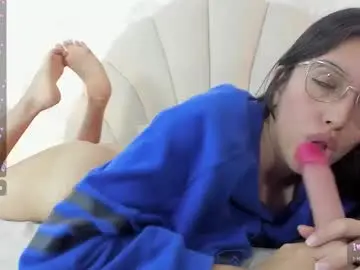 Chaturbate Adult Video Chat of venusgreys1