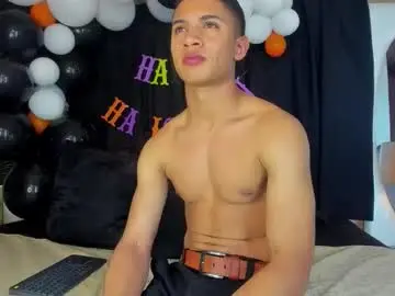 Chaturbate Adult Webcam of alan_santhos