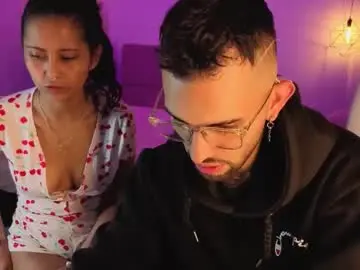 Chaturbate Adult Video Chat of annie_and_ryan