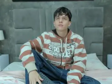 Chaturbate Adult Webcam of bruce_hans